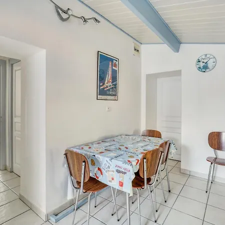 Maison Charmante à Avec Jardin Clôturé Et Terrasse Hébergement de vacances L'Epine (Vendee)