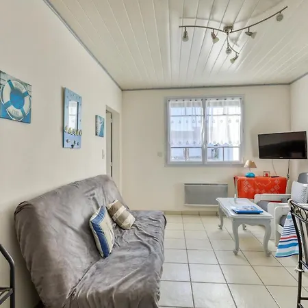 Maison Charmante A L'epine Avec Jardin Cloture Et Terrasse Holiday home