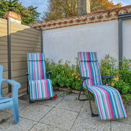 Maison Charmante A Avec Jardin Cloture Et Terrasse *