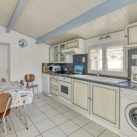 Maison Charmante A Avec Jardin Cloture Et Terrasse *